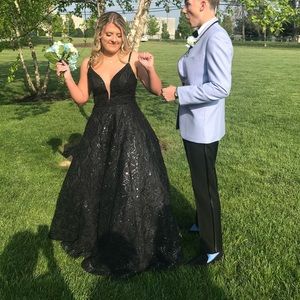 Black prom dress